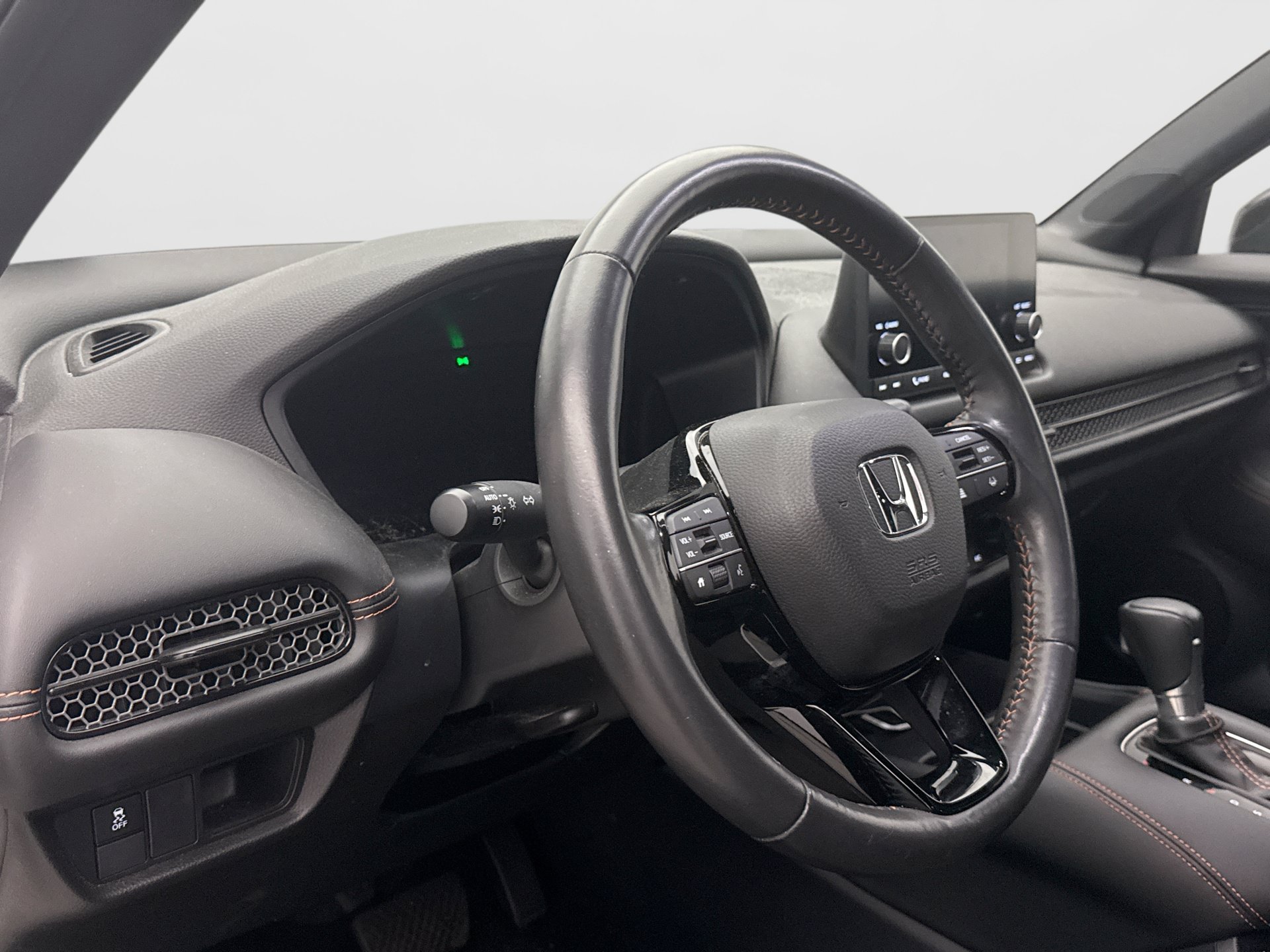 Used 2024 Honda HR-V Sport image 7