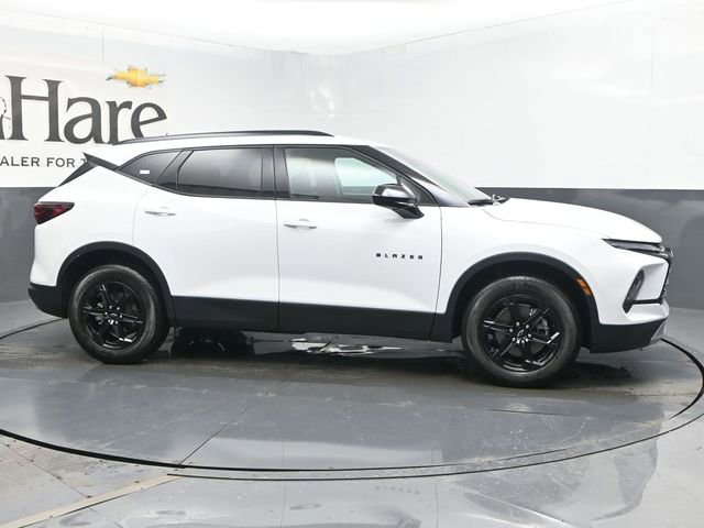New 2025 Chevrolet Blazer LT w/ Midnight/Sport Edition AWD/4WD image 27