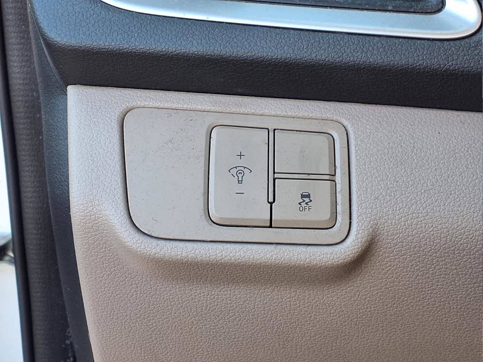 Used 2022 Hyundai Accent SE FWD image 8