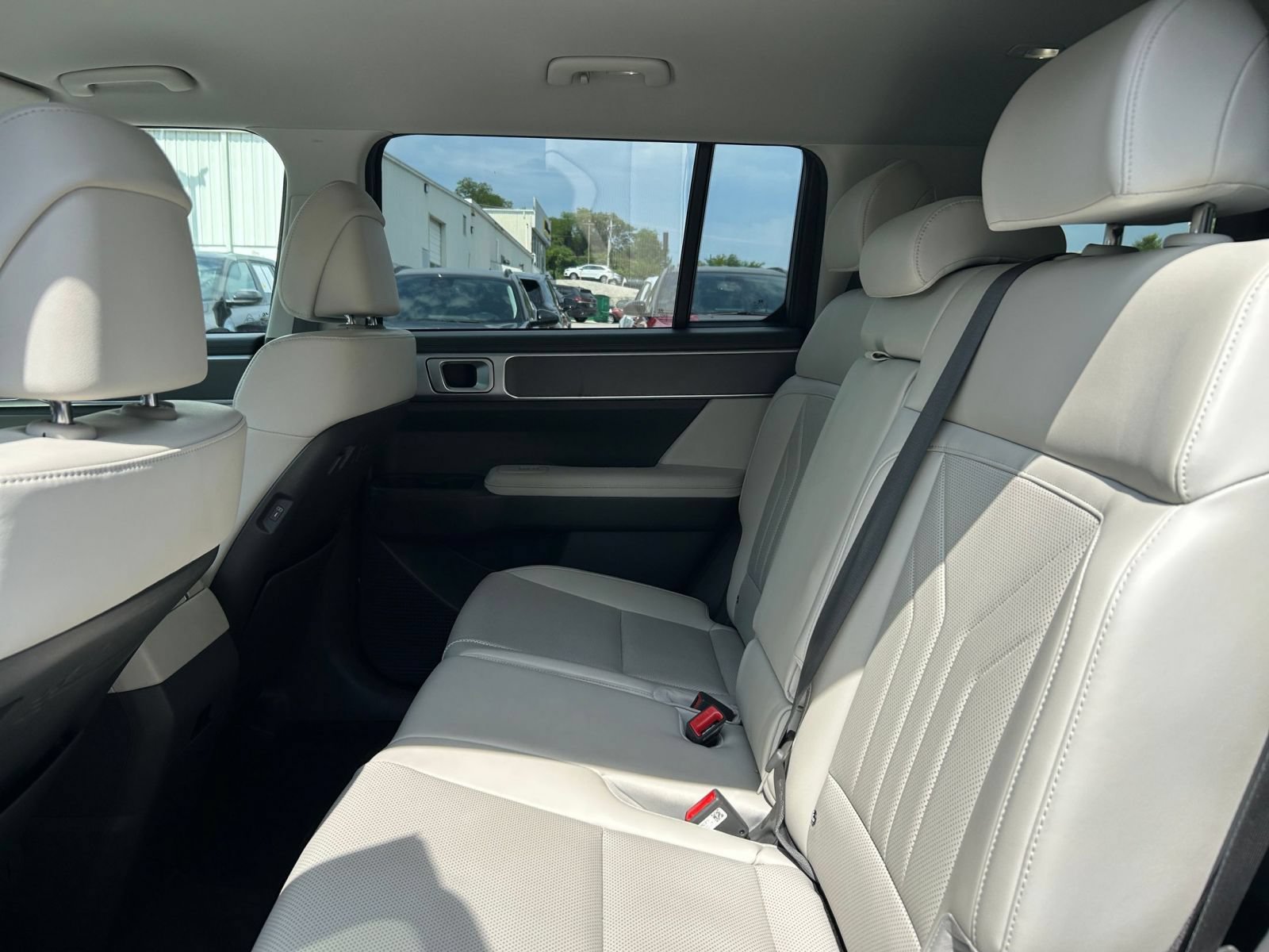 Used 2026 Hyundai Santa Fe SEL FWD image 29
