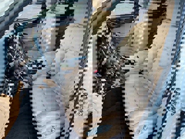 Used 2024 Porsche Macan S image 9