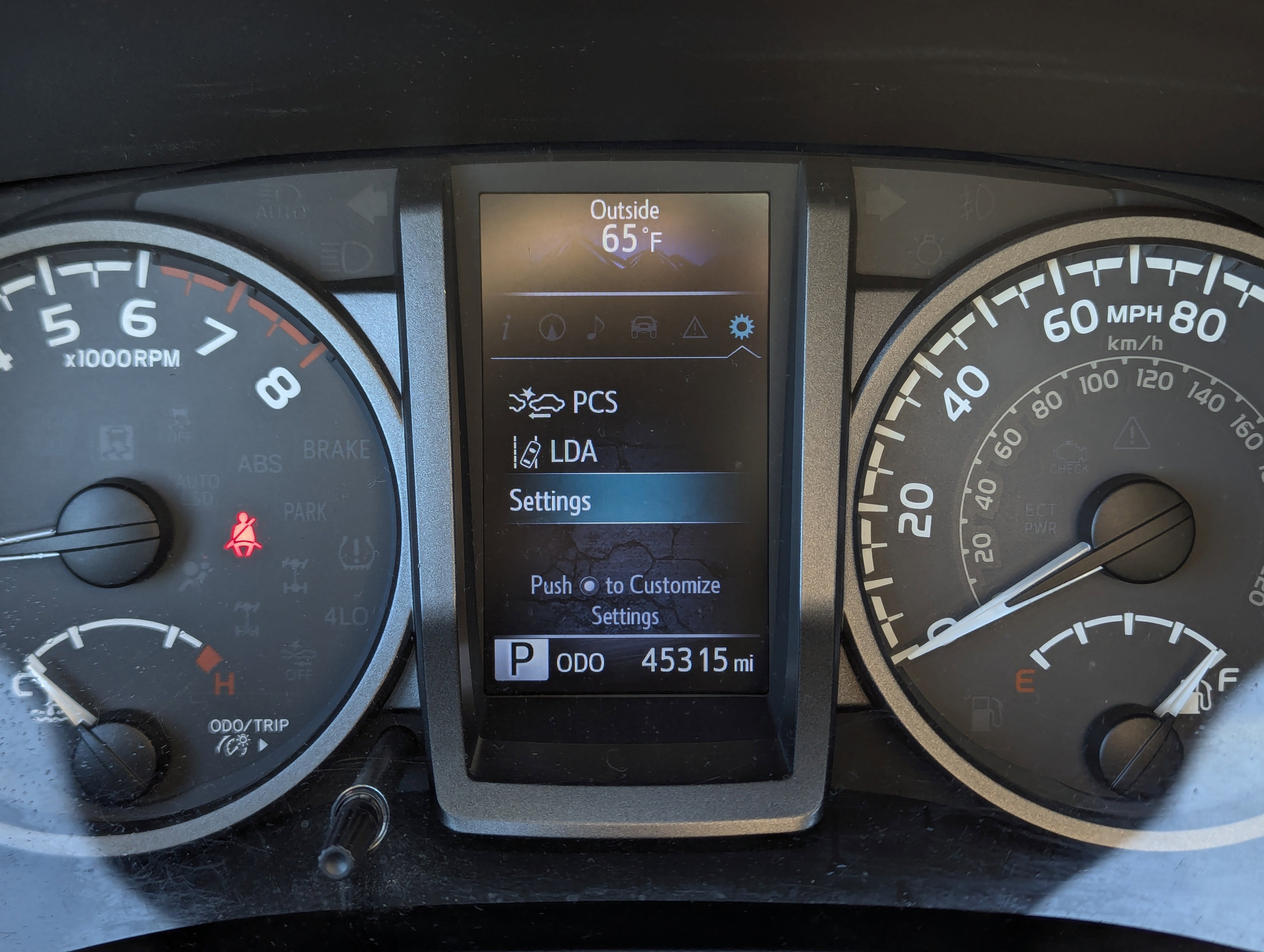 Used 2019 Toyota Tacoma TRD Off-Road image 14