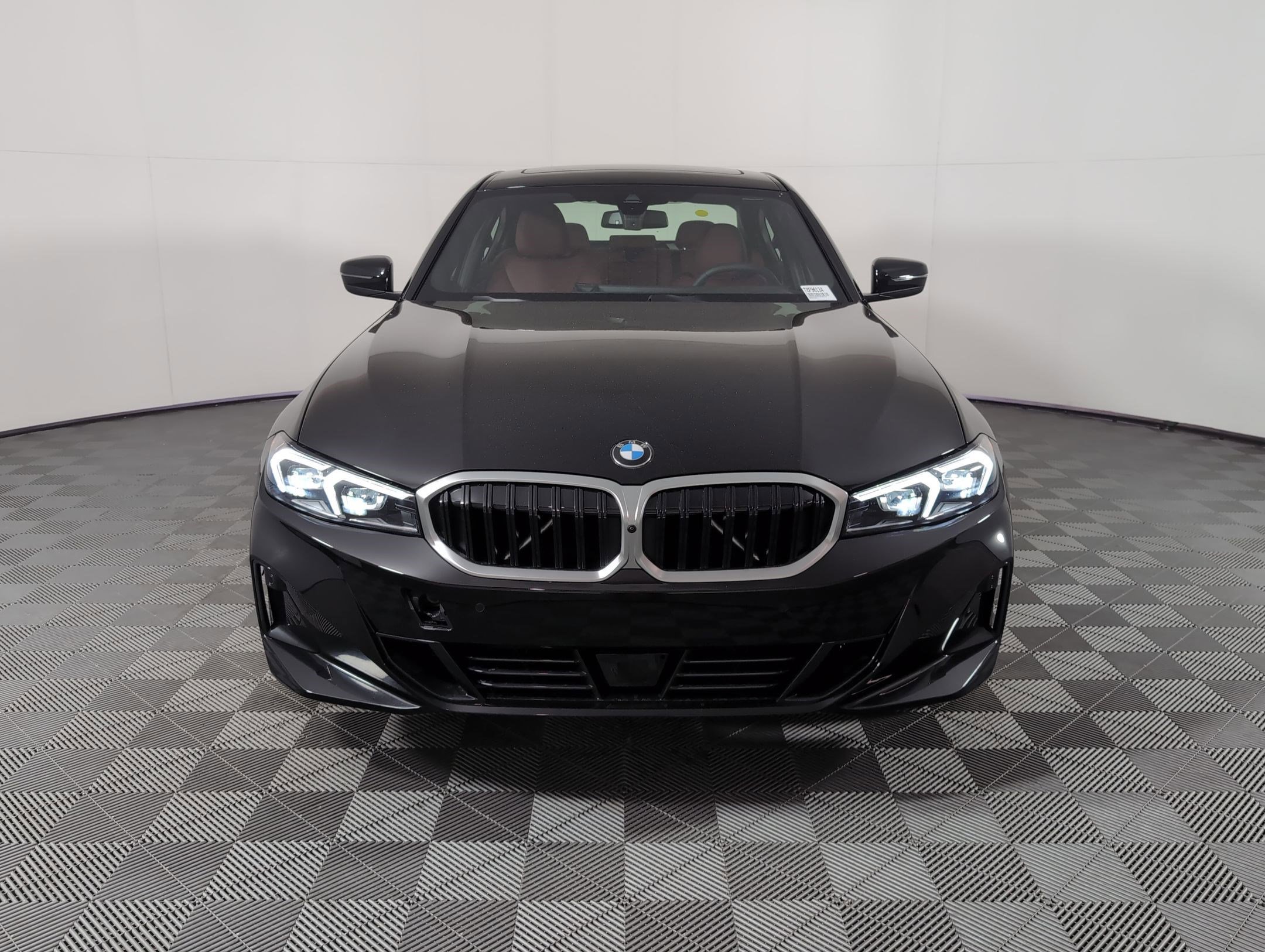 Used 2026 BMW 330i xDrive Sedan w/ Premium Package image 5
