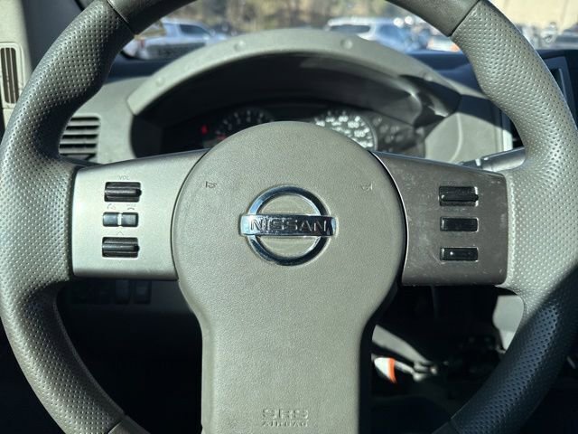 Used 2012 Nissan Frontier SV w/ SV Premium Utility Pkg image 18