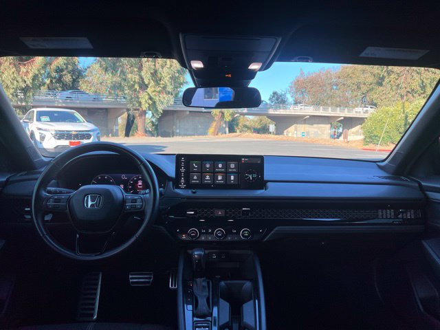 Used 2025 Honda Accord Sport image 18