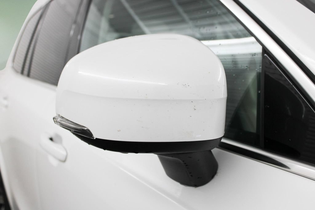 Certified 2024 Volvo XC90 B6 Plus w/ Protection Package Premier AWD/4WD image 13