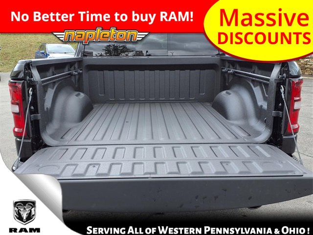 New 2026 RAM 1500 4x4 Crew Cab image 24