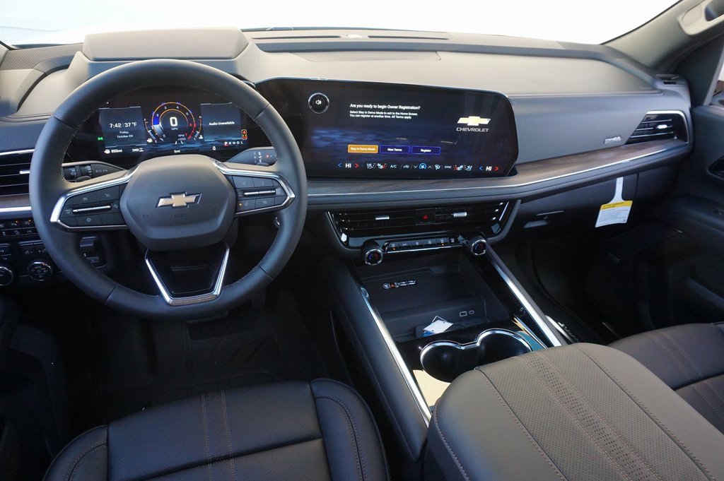 New 2026 Chevrolet Suburban High Country w/ Sun And Tow Package image 15