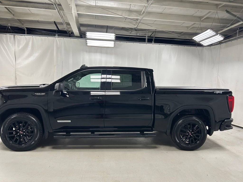 Used 2022 GMC Sierra 1500 Elevation AWD/4WD image 8