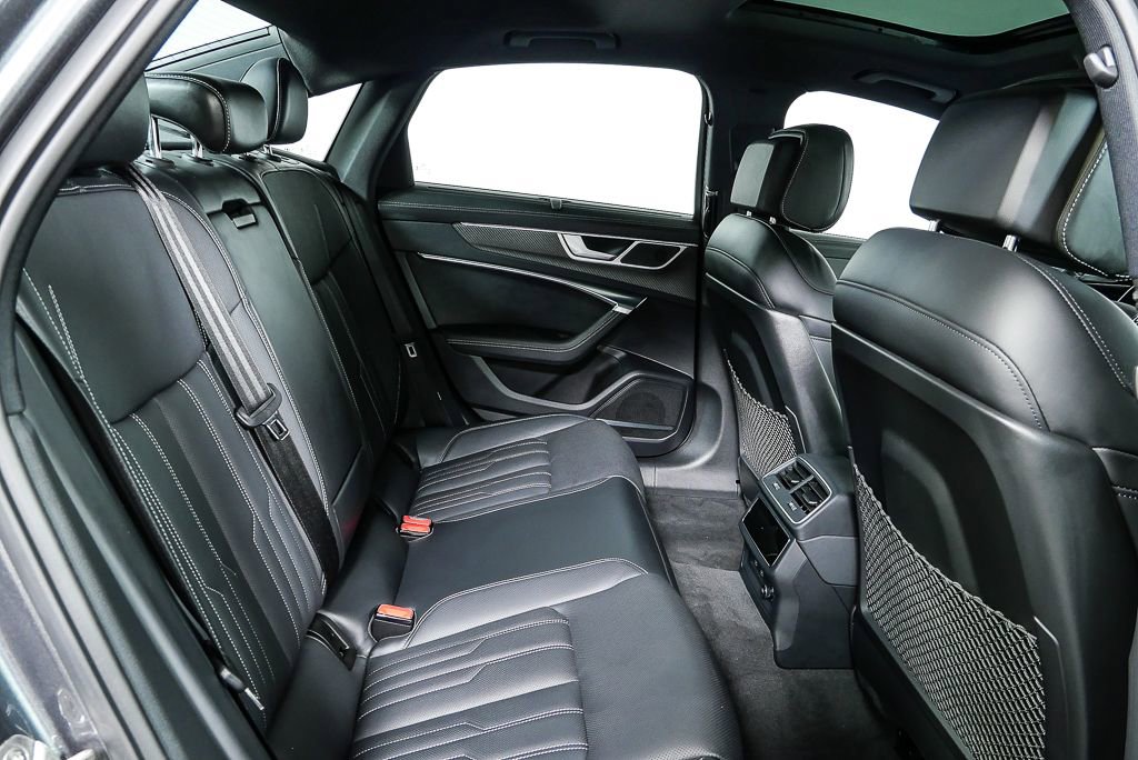 Used 2022 Audi S6 Prestige w/ Prestige Package image 23