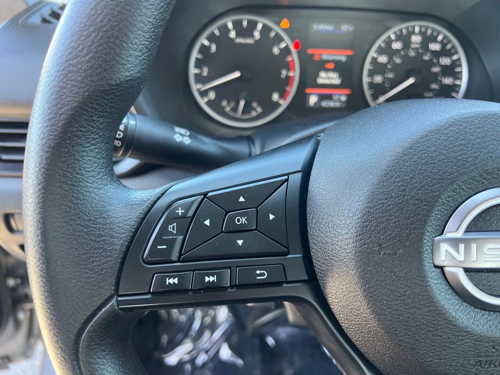 Used 2024 Nissan Sentra S FWD image 18