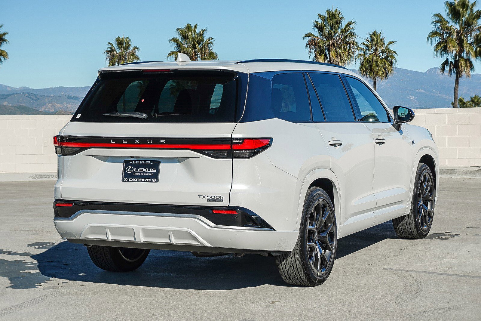 New 2026 Lexus TX 500h AWD image 7