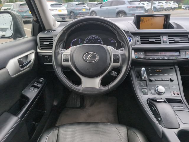 Used 2012 Lexus CT 200h Premium w/ Premium Audio Pkg FWD image 19