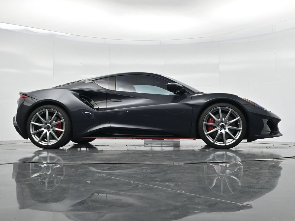 Used 2025 Lotus Emira RWD image 23