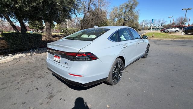 New 2026 Honda Accord Touring image 4