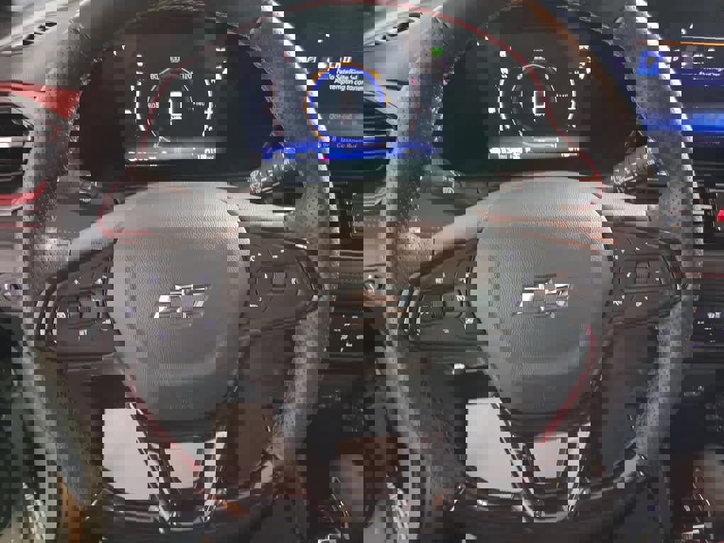 Used 2024 Chevrolet TrailBlazer RS image 31