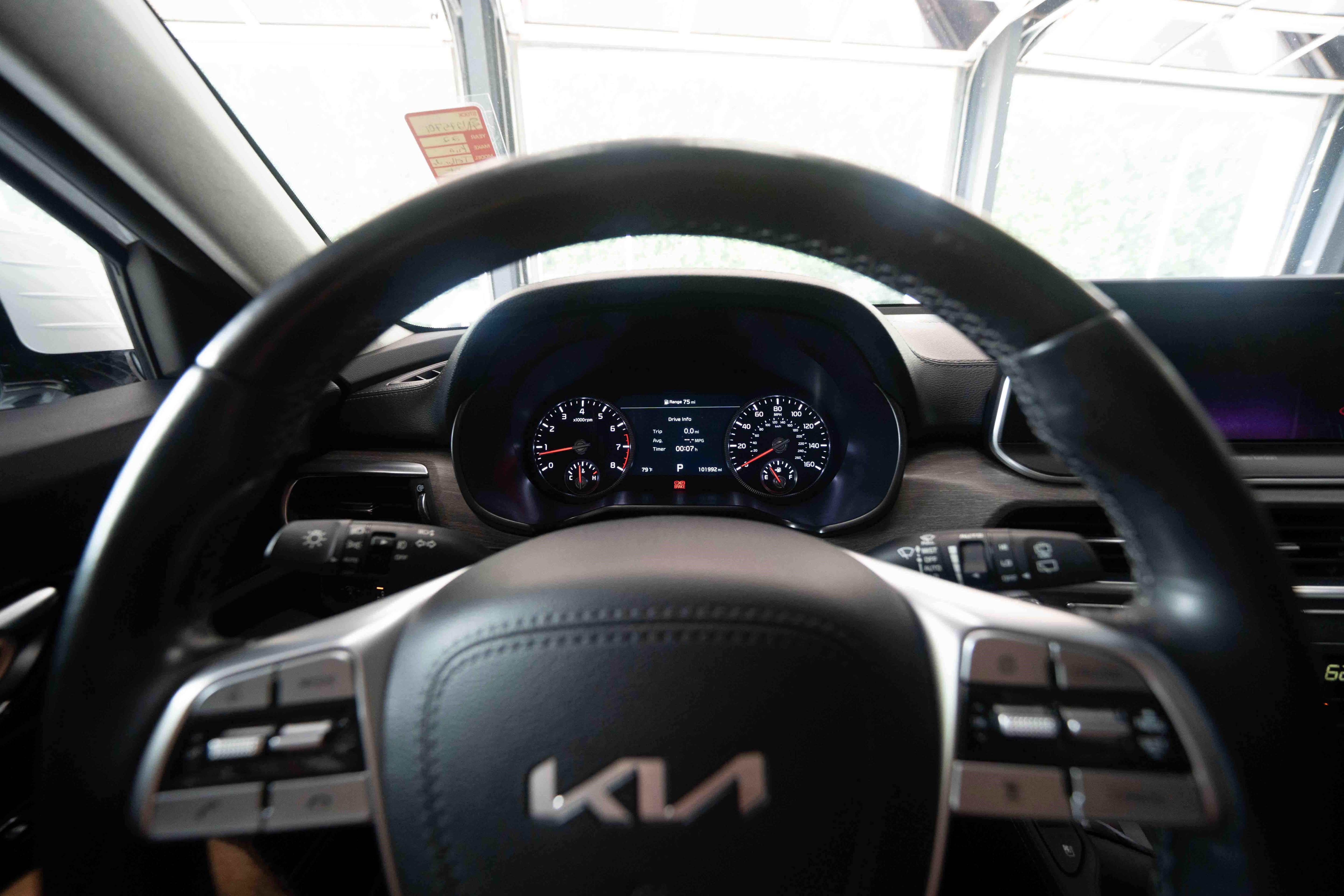 Used 2022 Kia Telluride SX w/ SX Prestige Package AWD/4WD image 15