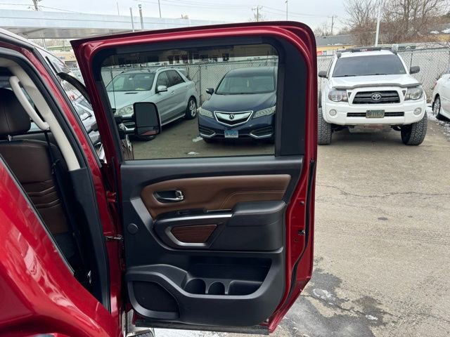 Used 2016 Nissan Titan PRO-4X image 15