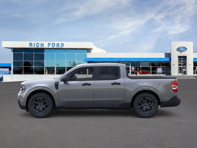 New 2026 Ford Maverick XLT AWD/4WD image 3