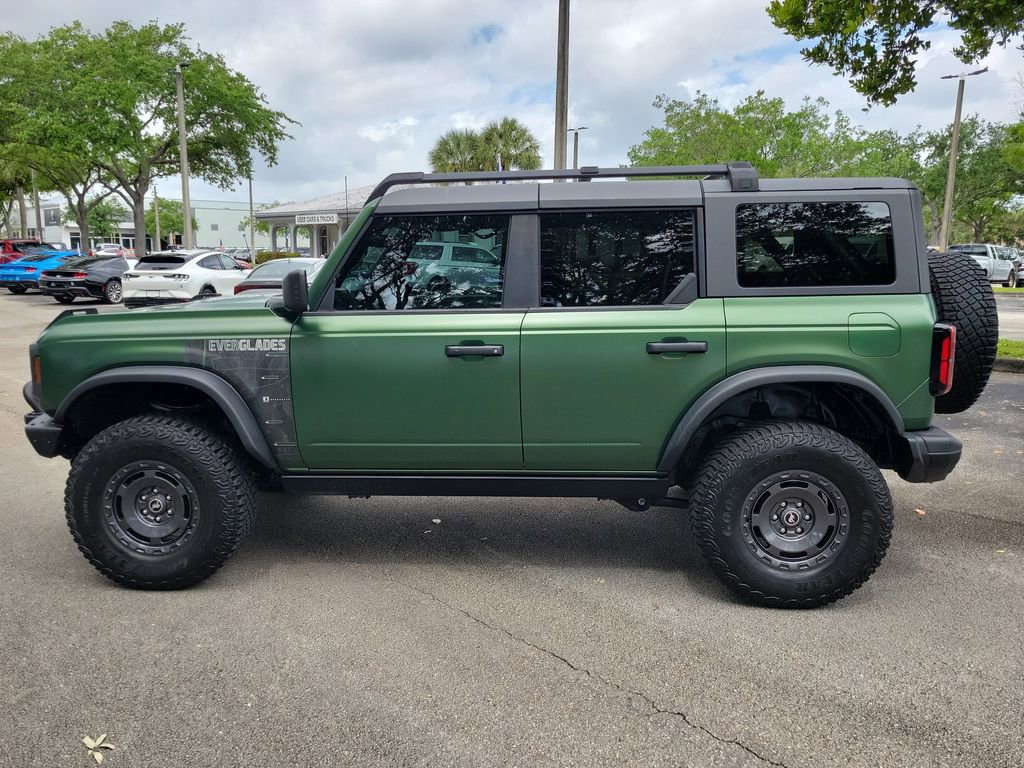 Used 2024 Ford Bronco Everglades image 8