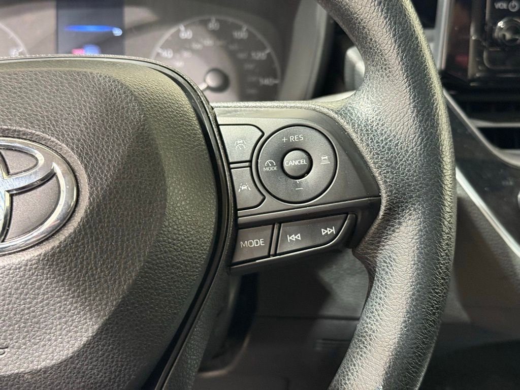 Used 2023 Toyota Corolla LE image 22