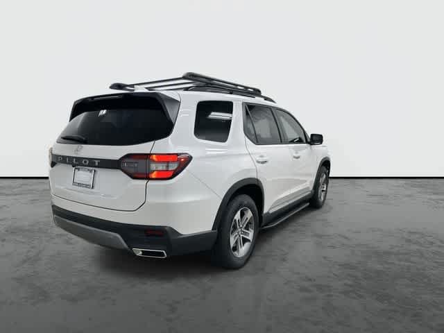 New 2026 Honda Pilot EX-L image 3