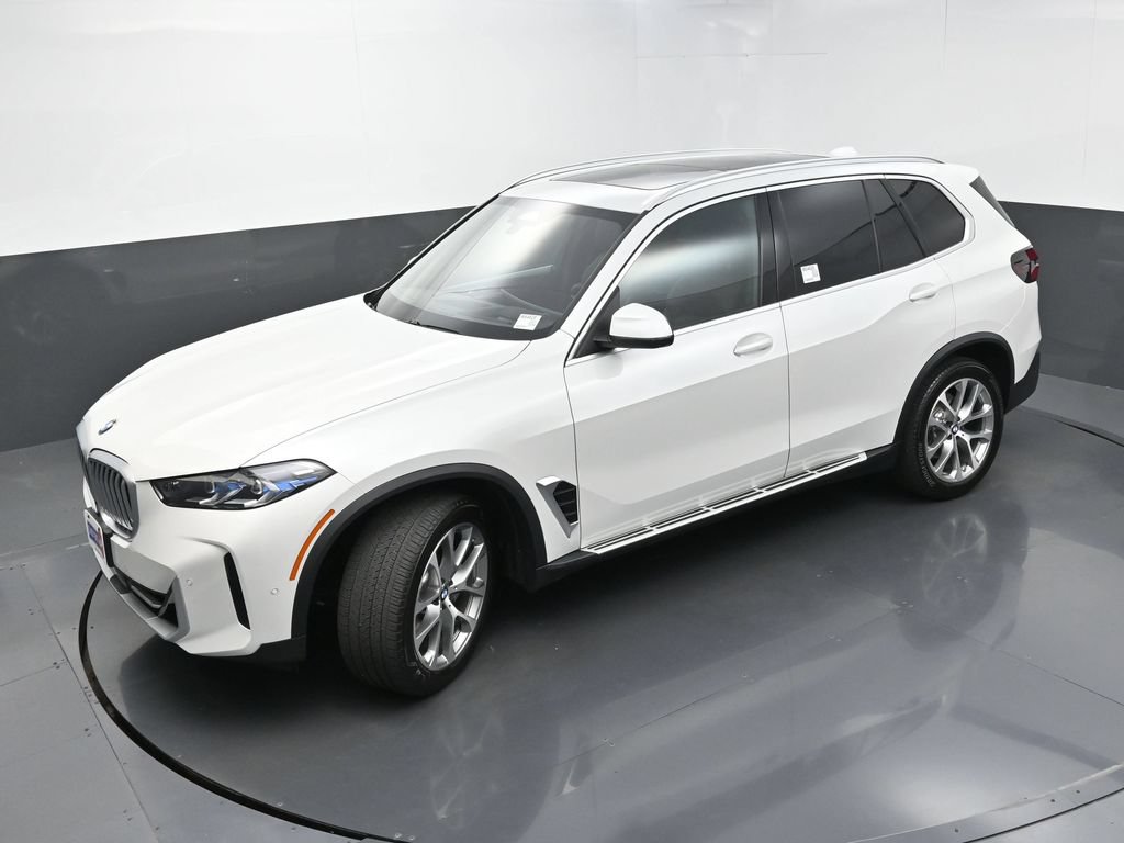 Used 2024 BMW X5 xDrive40i w/ Premium Package AWD/4WD image 35