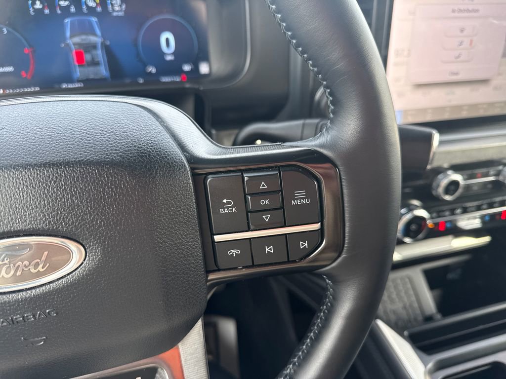 Used 2025 Ford F250 Platinum image 38