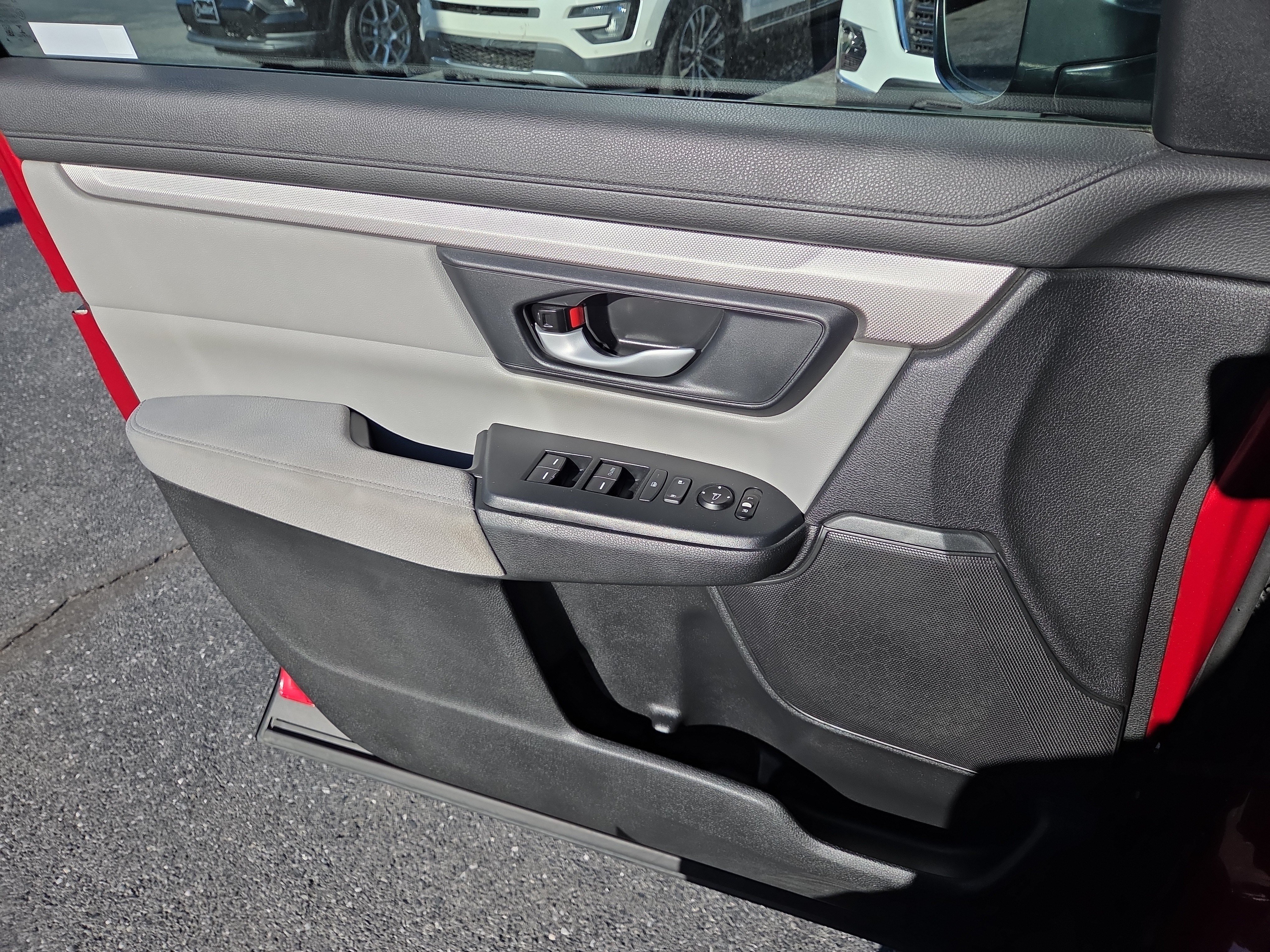 Used 2021 Honda CR-V LX image 14