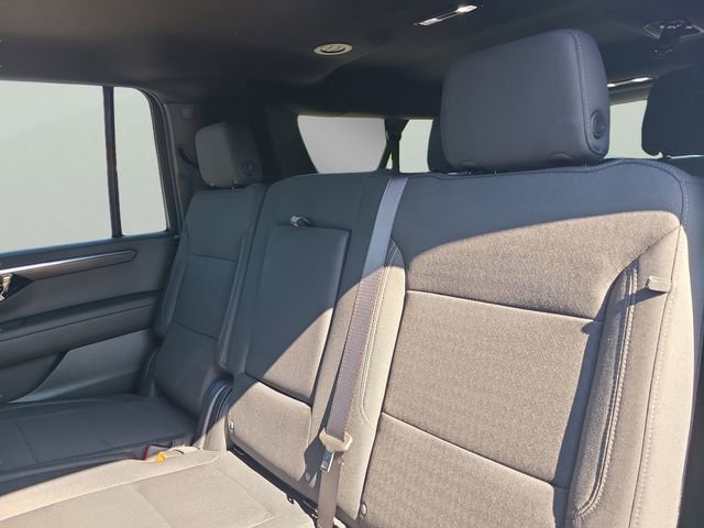 New 2026 Chevrolet Suburban LS RWD image 6