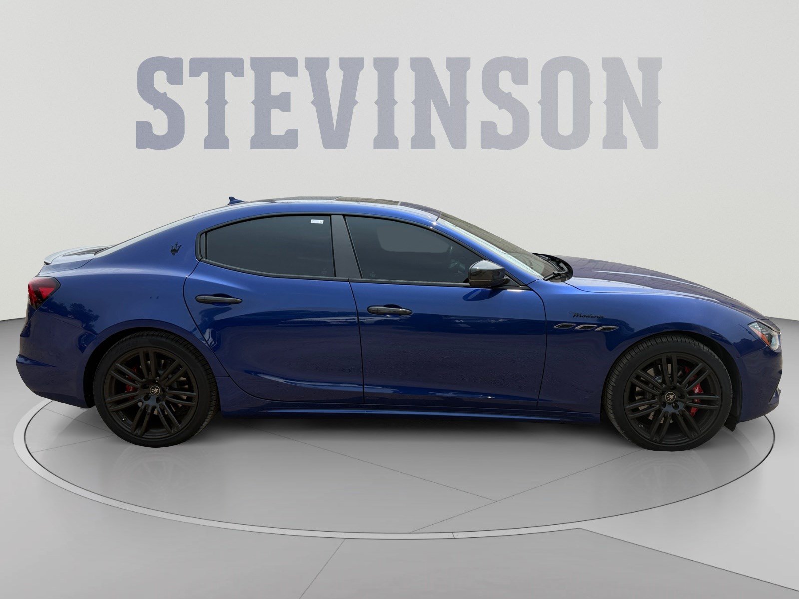 Used 2023 Maserati Ghibli Modena Q4 AWD/4WD image 6