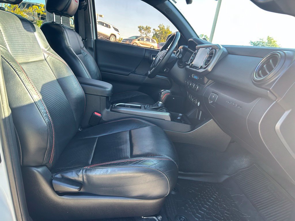 Used 2020 Toyota Tacoma TRD Pro AWD/4WD image 30