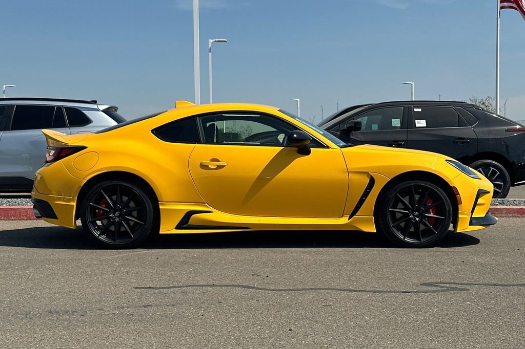 New 2026 Toyota GR86 YUZU Limited image 3