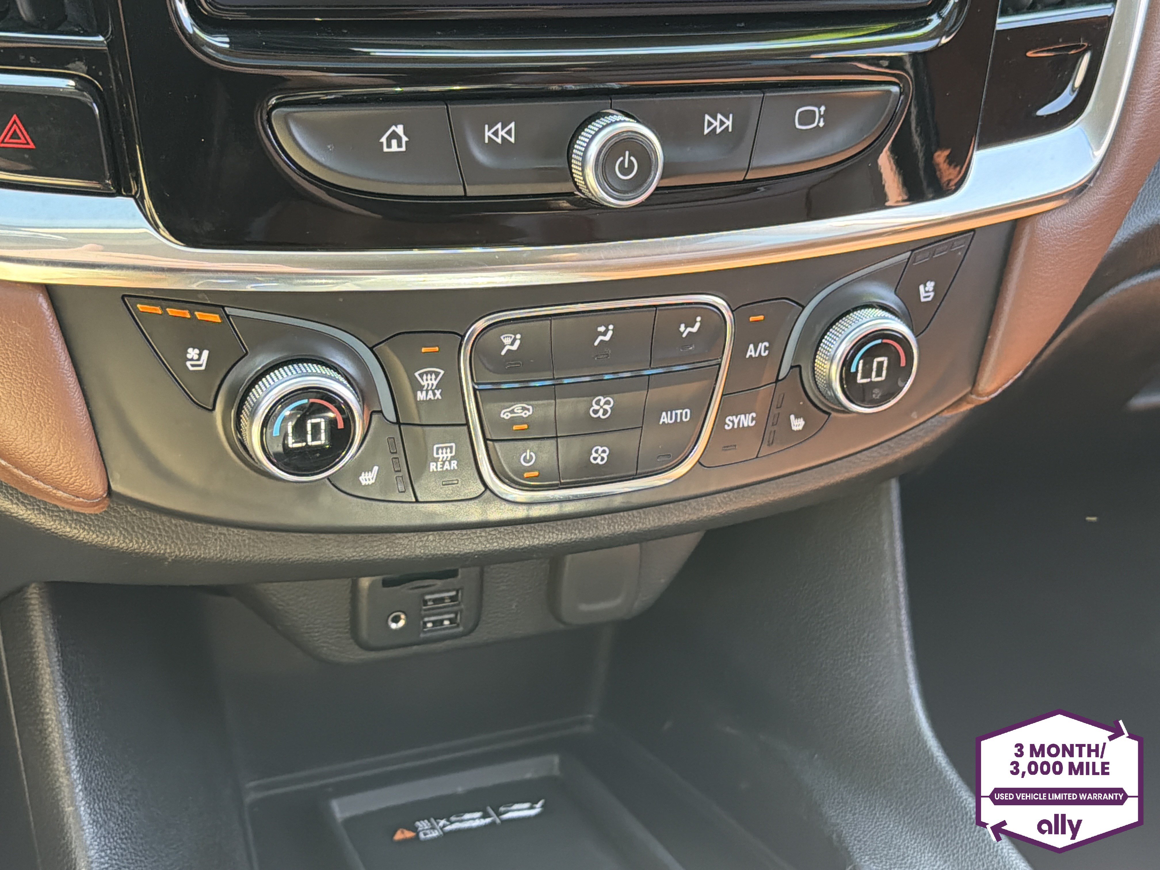 Used 2021 Chevrolet Traverse High Country AWD/4WD image 24