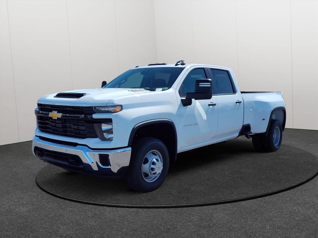 New 2026 Chevrolet Silverado 3500 W/T AWD/4WD image 3
