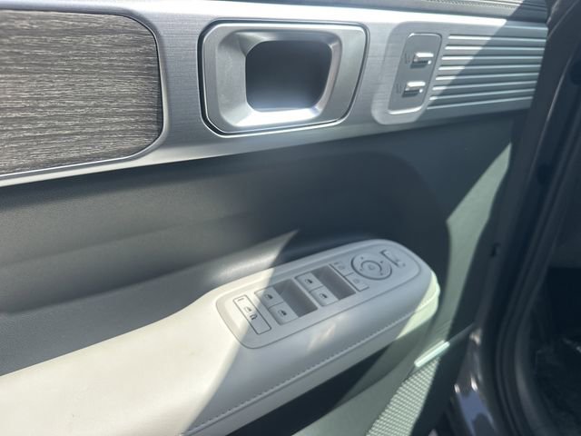 Used 2024 Hyundai Santa Fe Calligraphy image 21