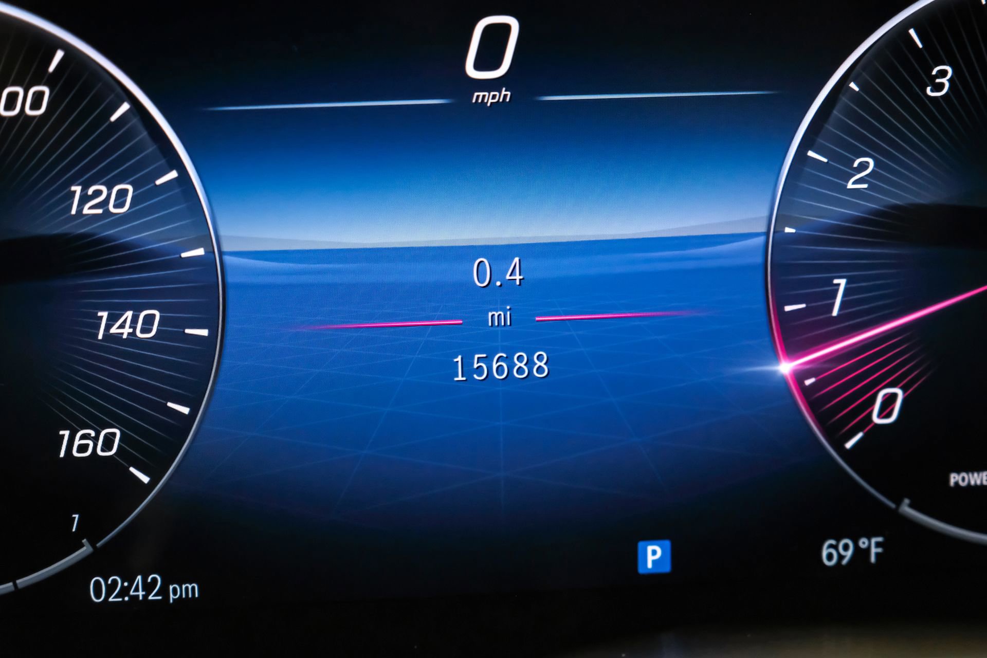 Used 2024 Mercedes-Benz GLC 300 image 18