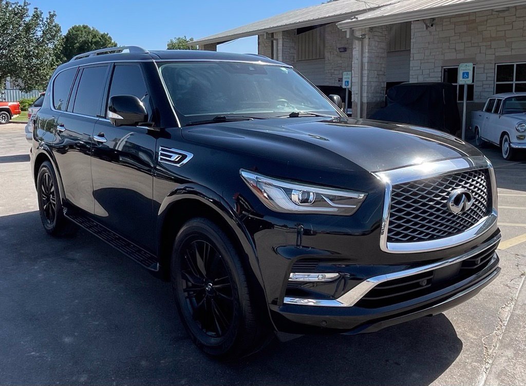 Used 2022 INFINITI QX80 Luxe w/ Cargo Package RWD image 2