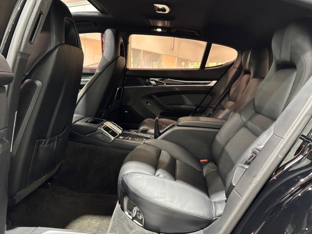Used 2014 Porsche Panamera 4S Executive AWD/4WD image 46