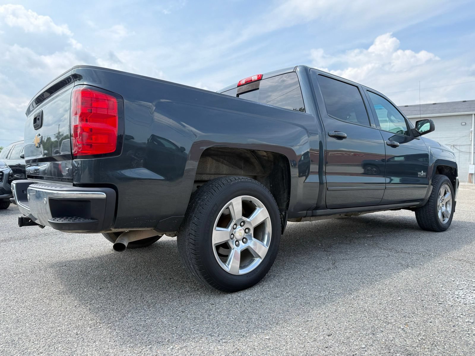Used 2017 Chevrolet Silverado 1500 LT w/ Texas Edition RWD image 7