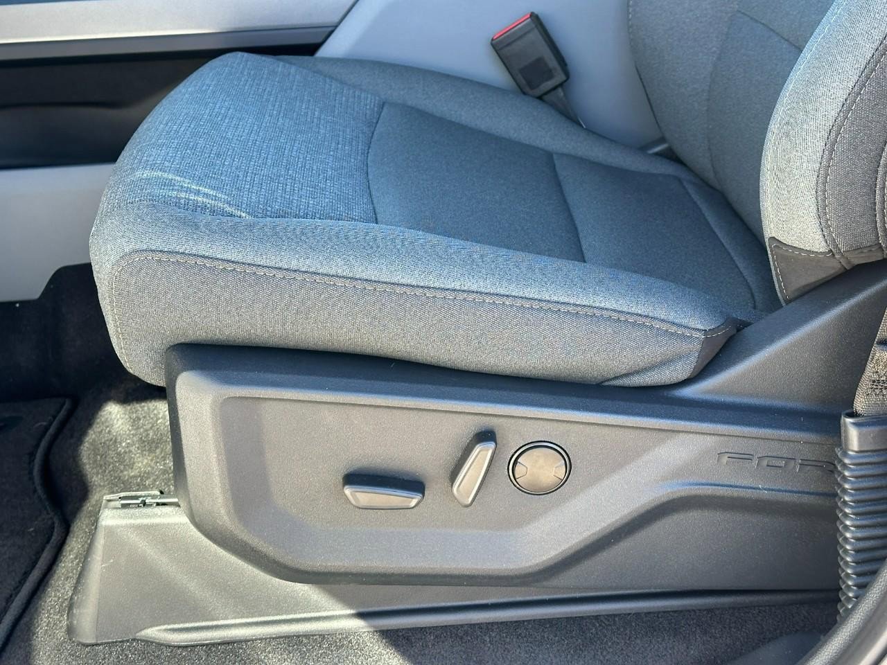 New 2026 Ford F150 XLT w/ Equipment Group 302A MID image 10