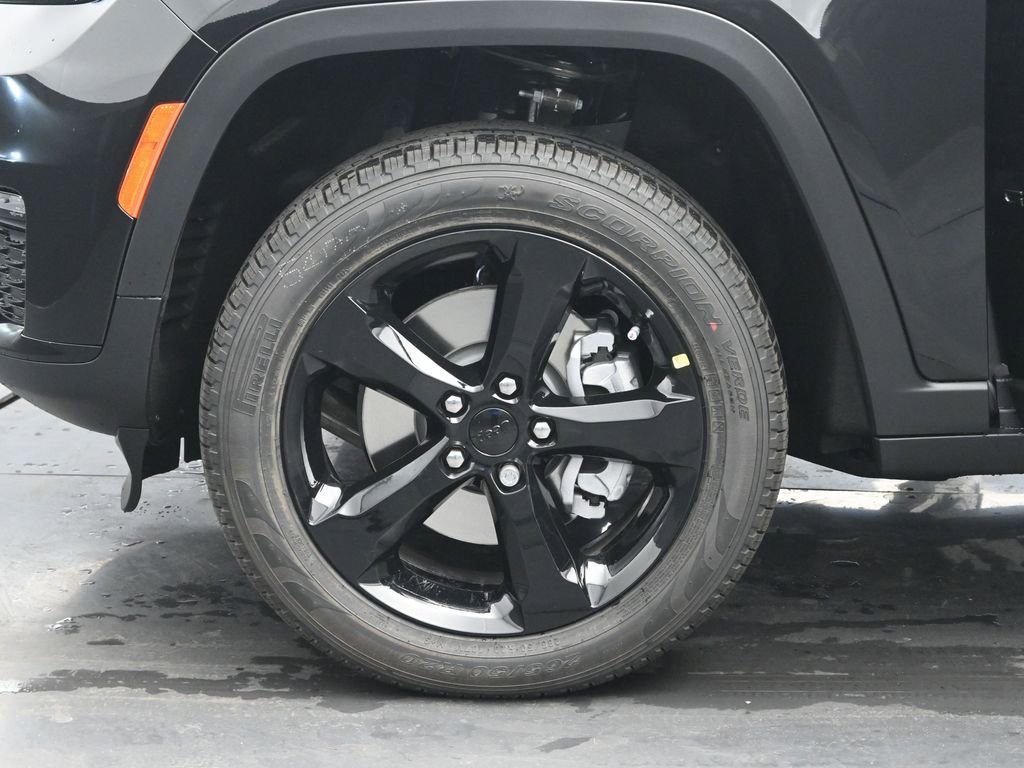 New 2025 Jeep Grand Cherokee L Limited image 31