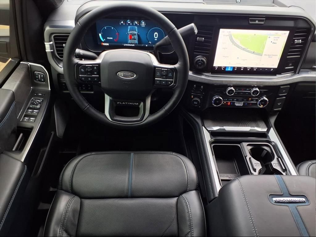 New 2025 Ford F450 Platinum image 3