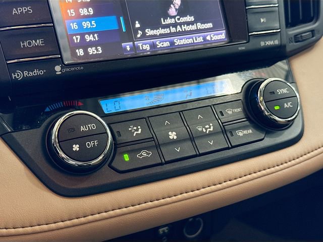 Used 2018 Toyota RAV4 XLE FWD image 16