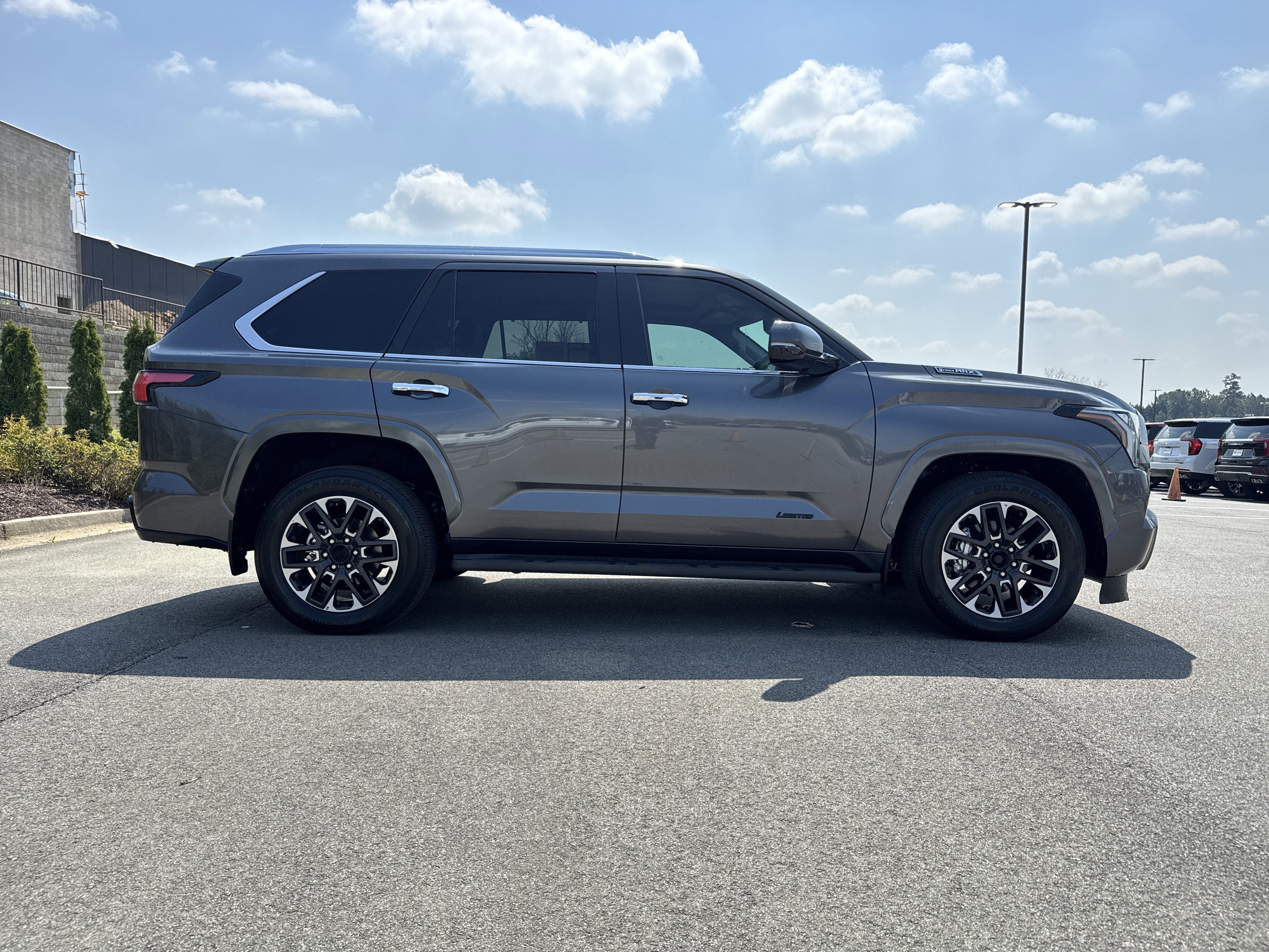 Used 2024 Toyota Sequoia Limited w/ Tow Technology Package image 11