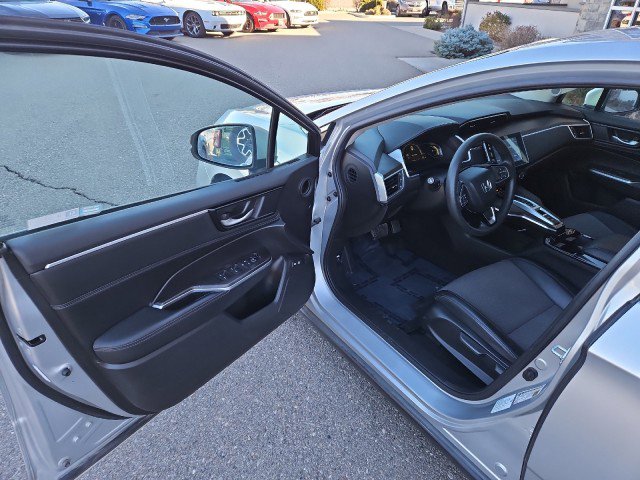 Used 2018 Honda Clarity Plug-In Hybrid image 8