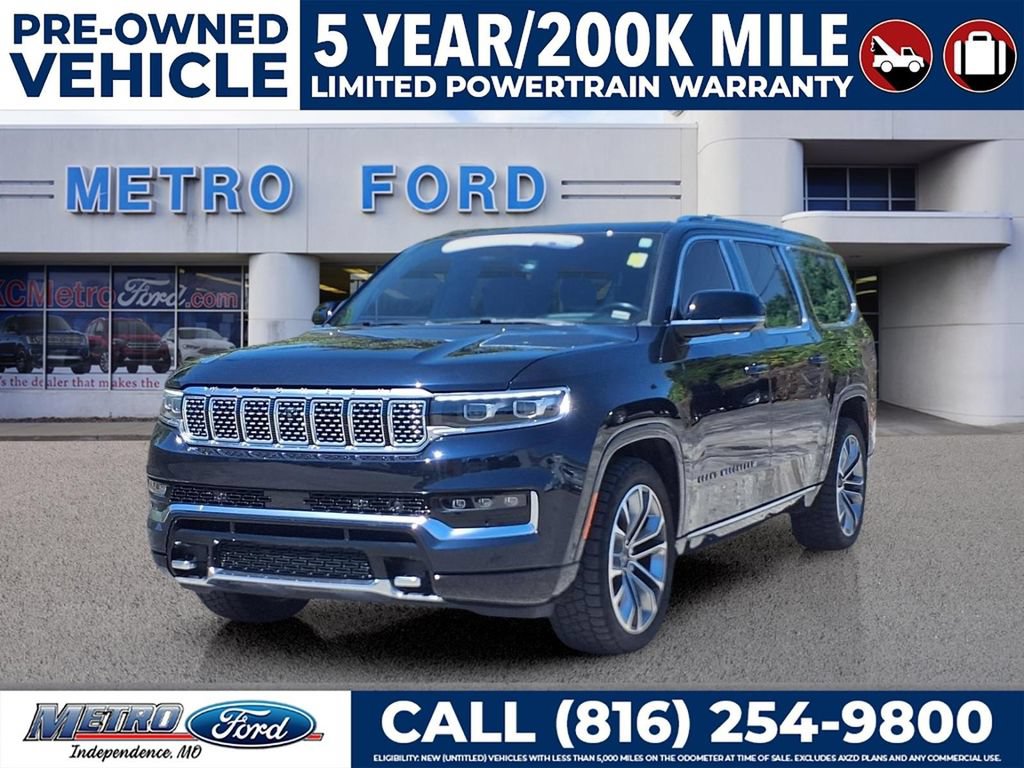 Used 2023 Jeep Grand Wagoneer L Series III w/ Rear Seat Video Group 1 AWD/4WD image 8