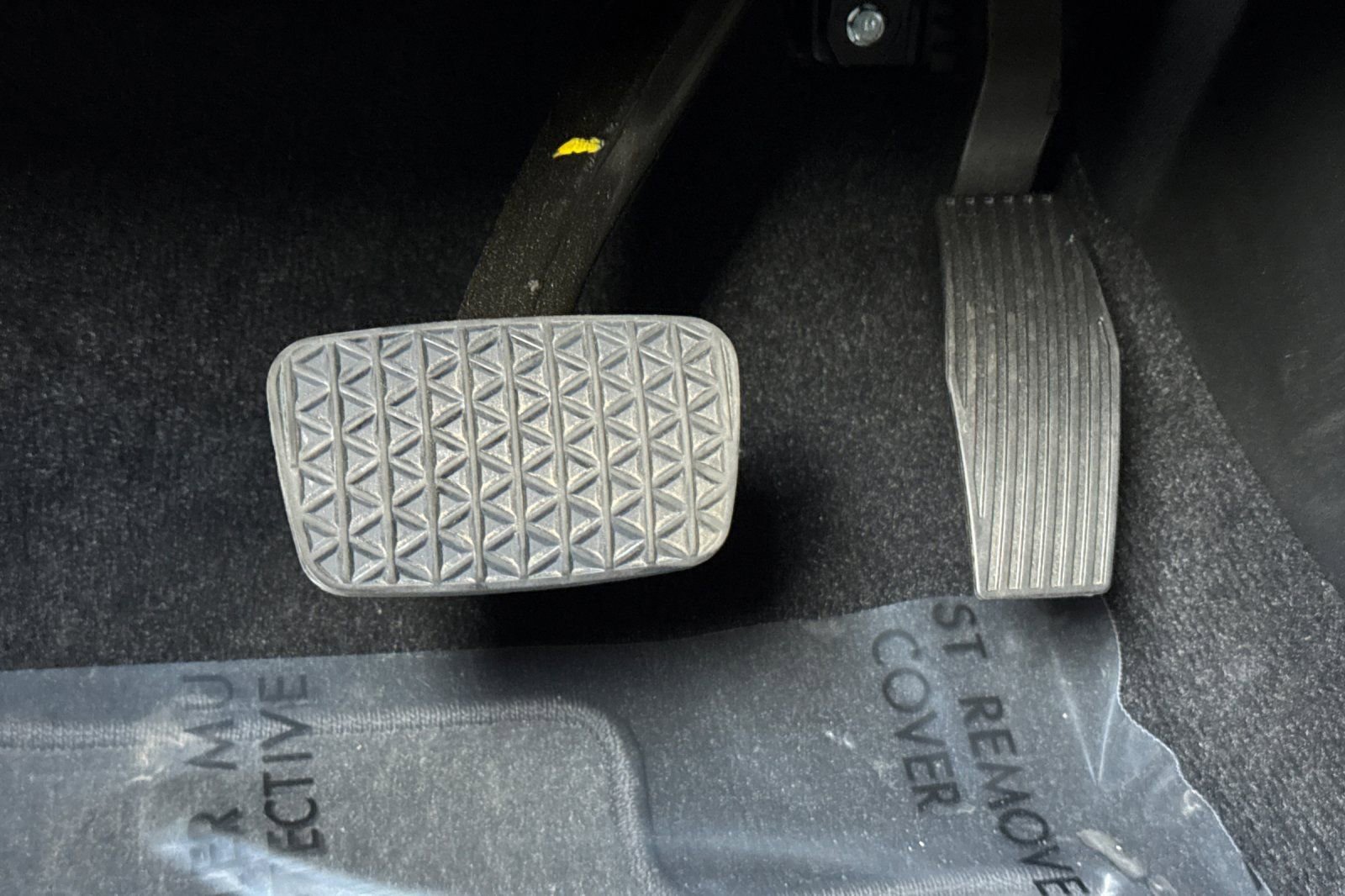 Used 2026 Chevrolet Equinox EV LT w/ Comfort Package image 39