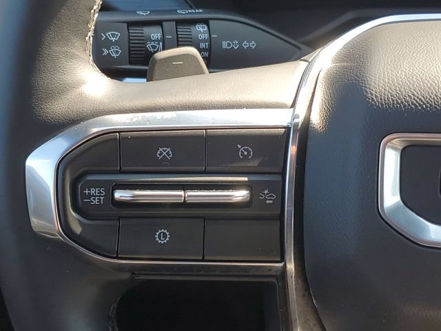 Certified 2024 GMC Acadia Elevation w/ Luxury Package AWD/4WD image 23