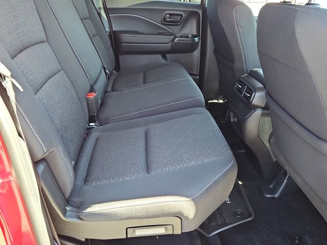 Used 2025 Honda Ridgeline Sport image 17